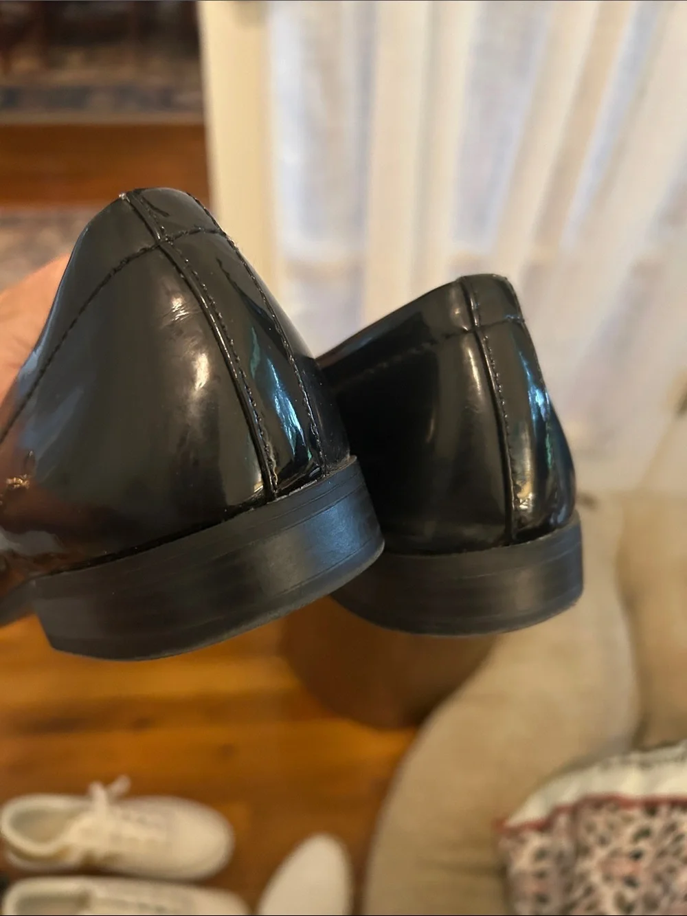 Bandolino sleek black